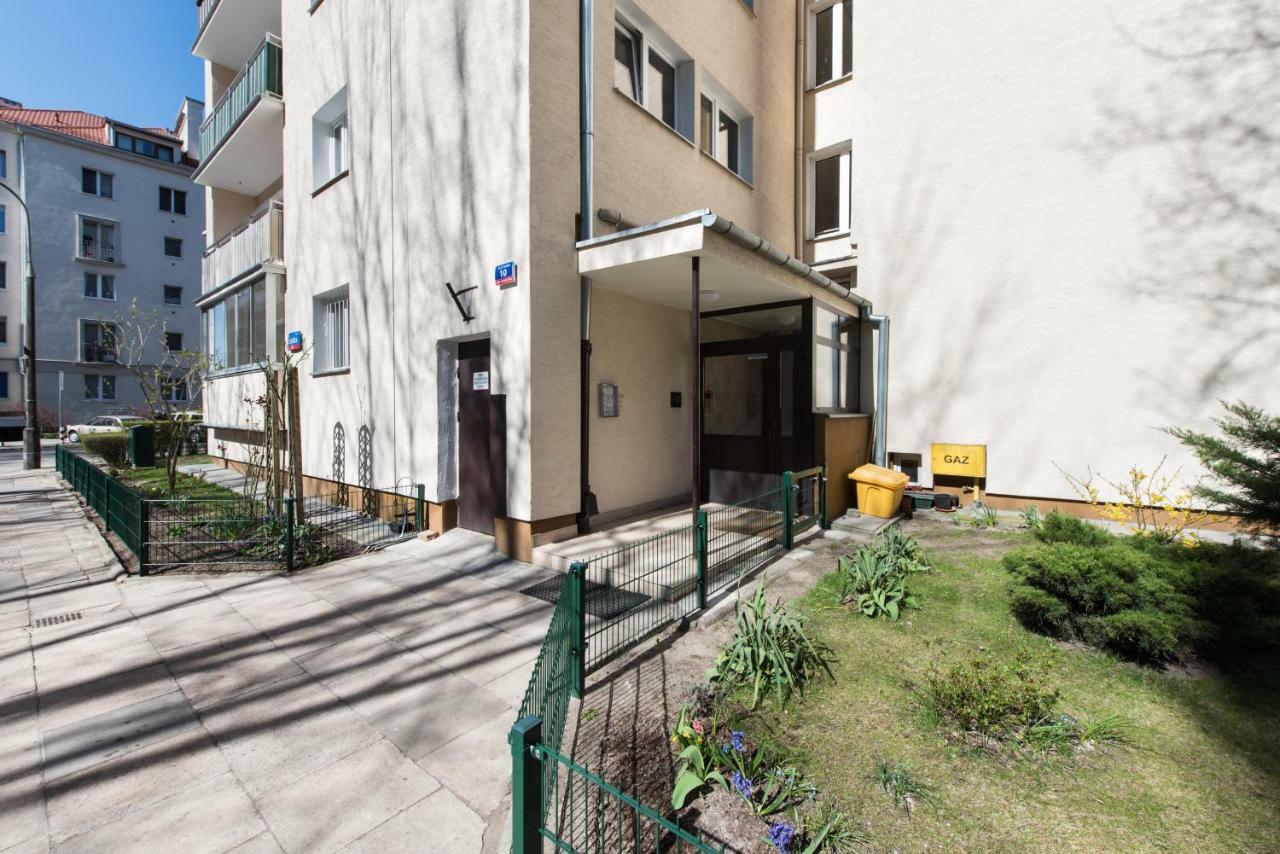 Superapart Luzycka 10 Варшава Экстерьер фото